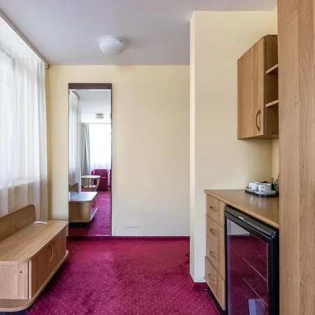 Baltic 4*