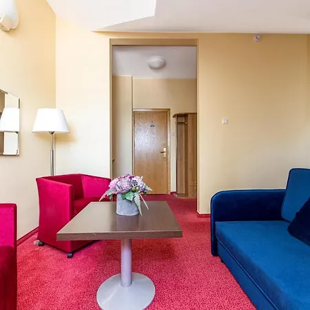 Baltic 4*